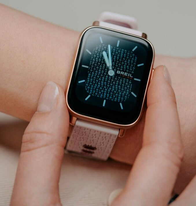 Smartwatch e accessori Breil donna e uomo – design elegante e moderno, disponibili su DJ By Roger