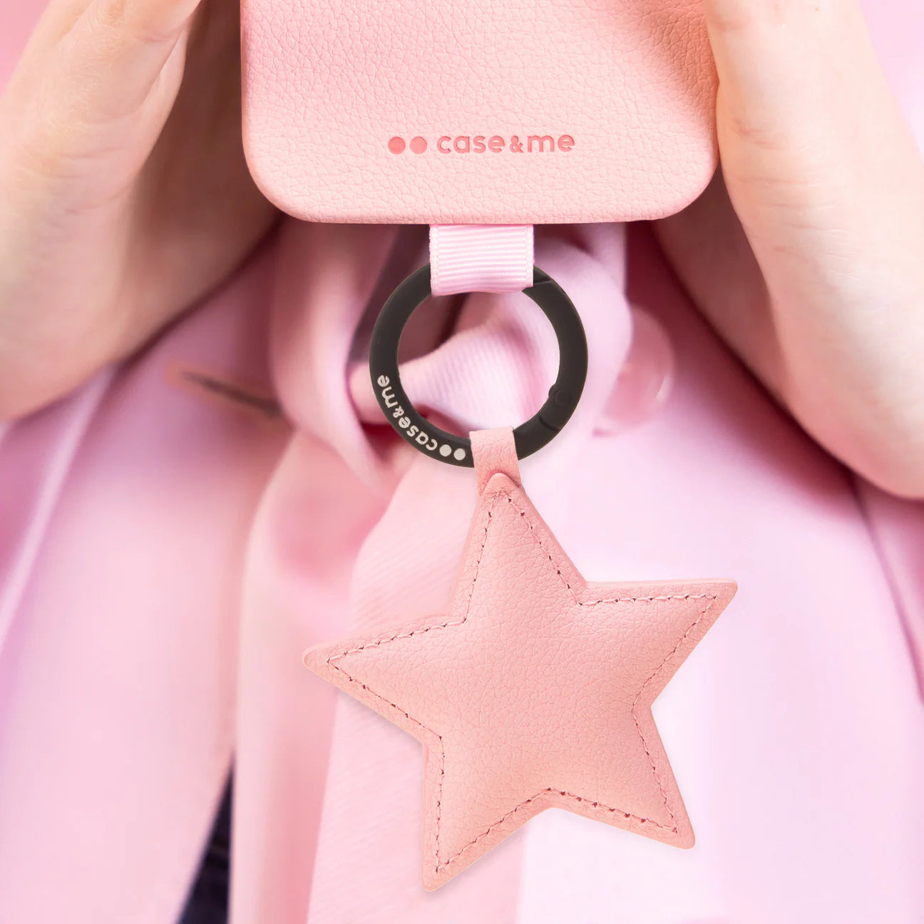 Charm Amelie Stella in materiale premium